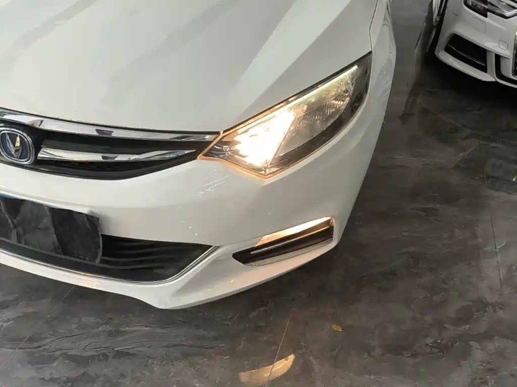 Changan Eado XT — миниатюра 24
