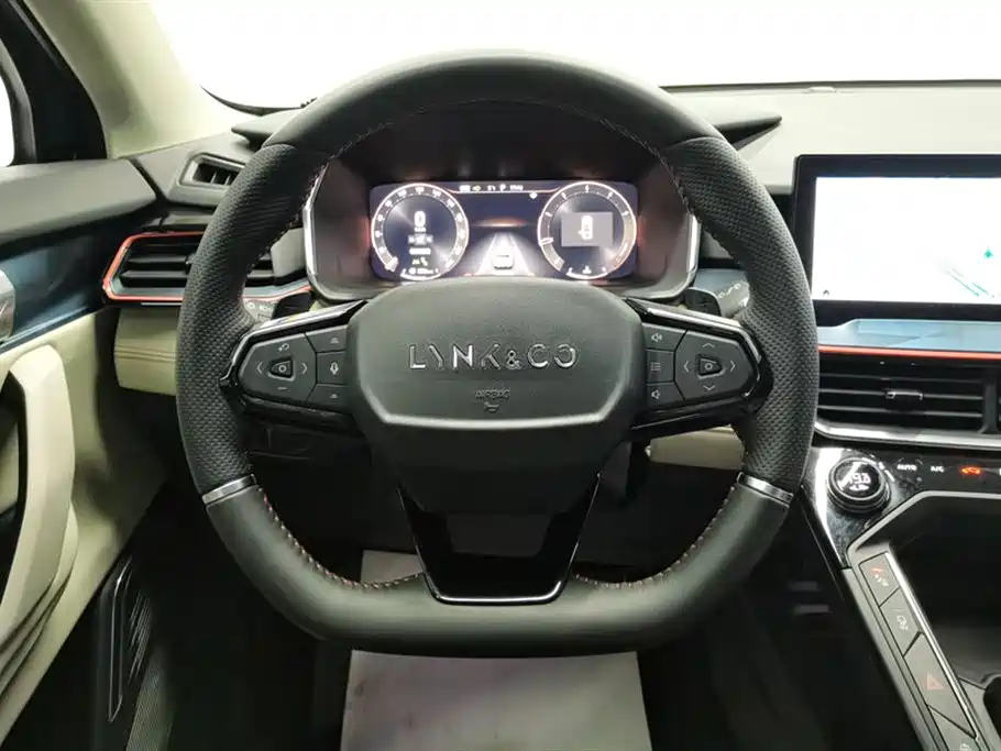 LYNK 06