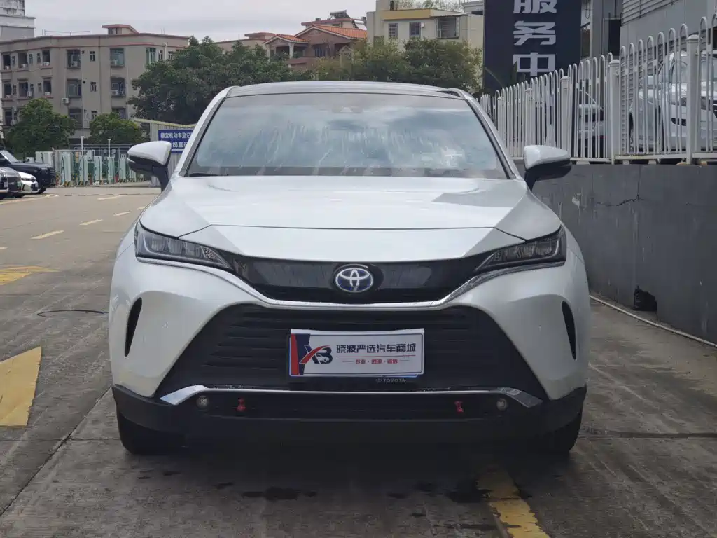 Toyota Harrier — миниатюра 2