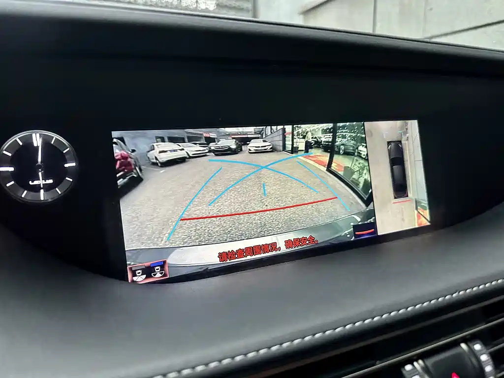 Lexus LS 2018 500h F SPORT V