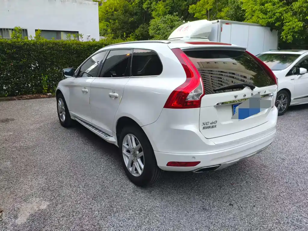 Volvo XC60 — миниатюра 3