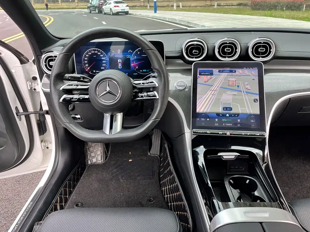 MERCEDES-BENZ C CLASS