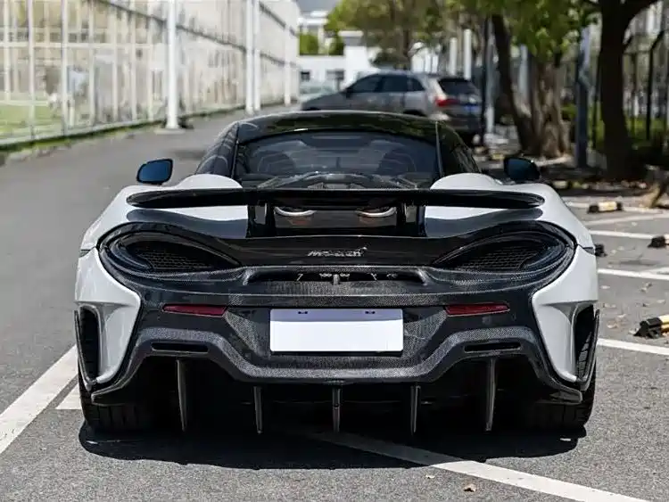 MCLAREN 570