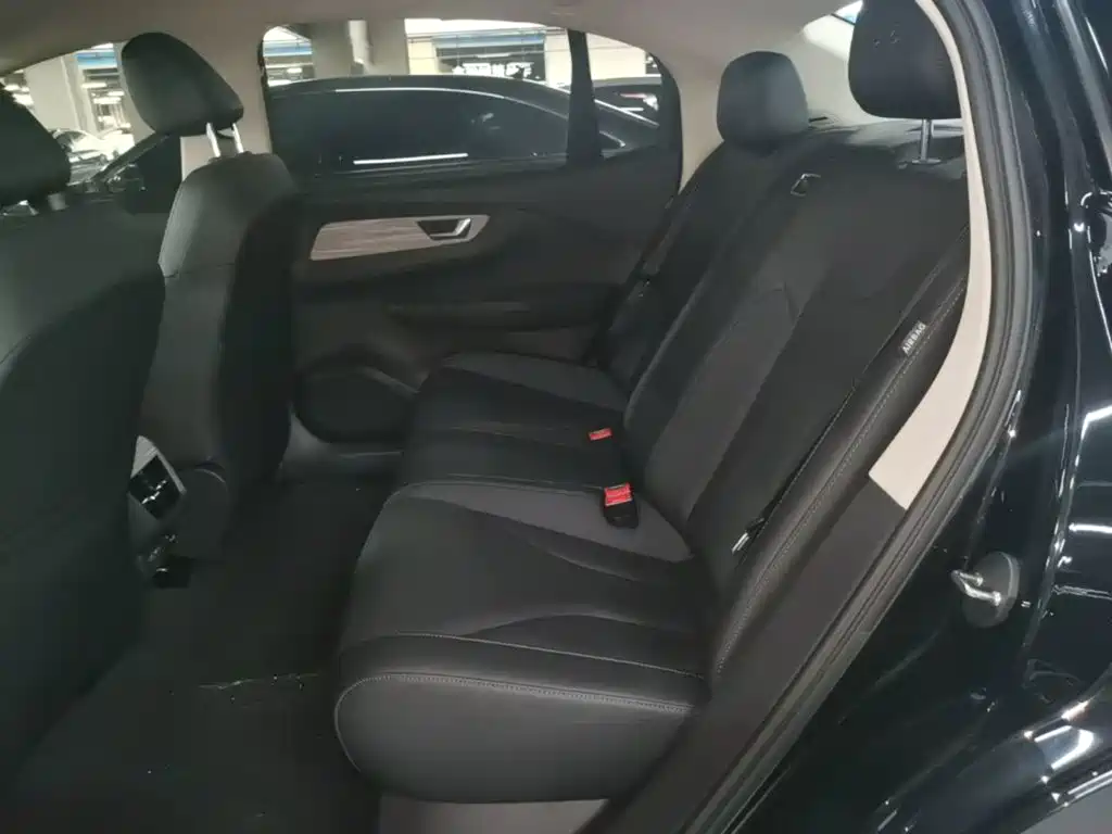 Hongqi Hongqi E-QM5 — миниатюра 17