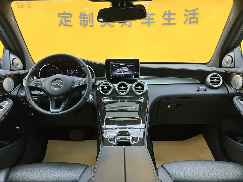 Mercedes-Benz GLC — миниатюра 13