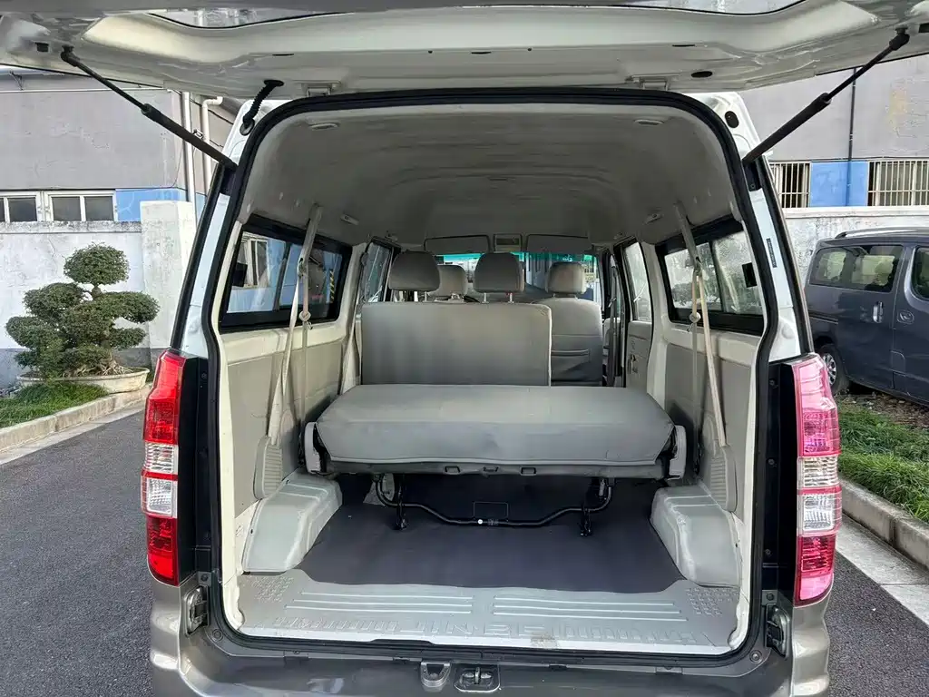 Jinbei Hiace X30L — миниатюра 7