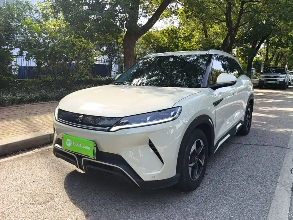 BYD Yuan UP