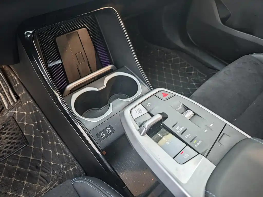 BMW X1 M35Li — миниатюра 9