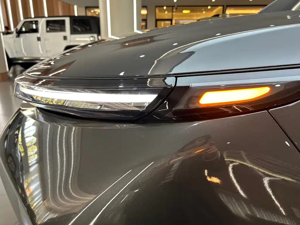 Li Auto Li L8 — миниатюра 38