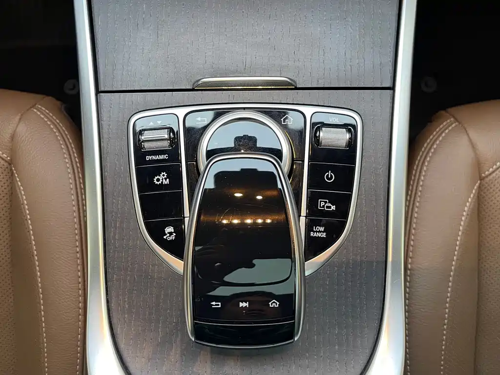 MERCEDES-BENZ G CLASS