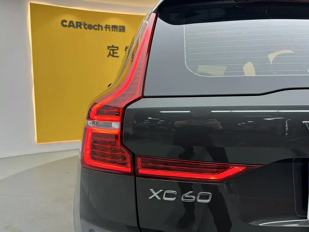 Volvo XC60 — миниатюра 12
