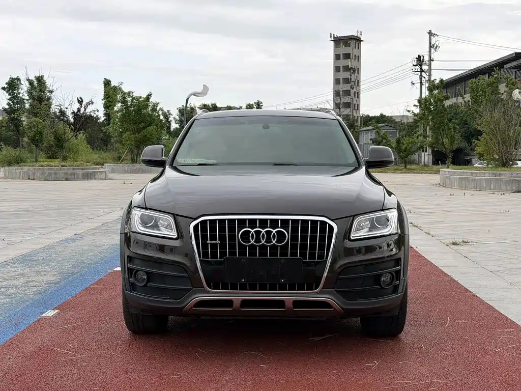 Audi Q5 — миниатюра 2