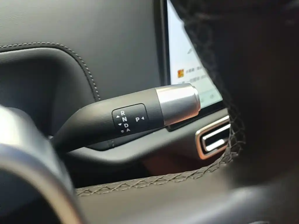 Li Auto Li L9 — миниатюра 14