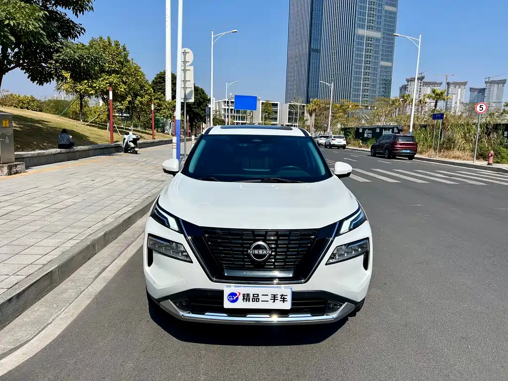 NISSAN QIJUN