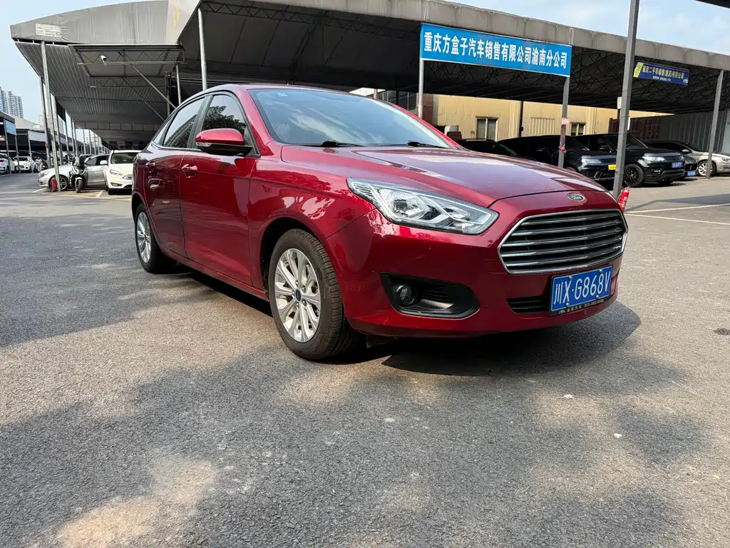 Ford Escort 2017 1.5L AT Fashion