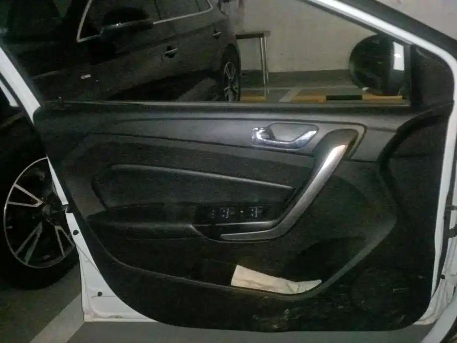 Chery Arrizo 5 — миниатюра 7