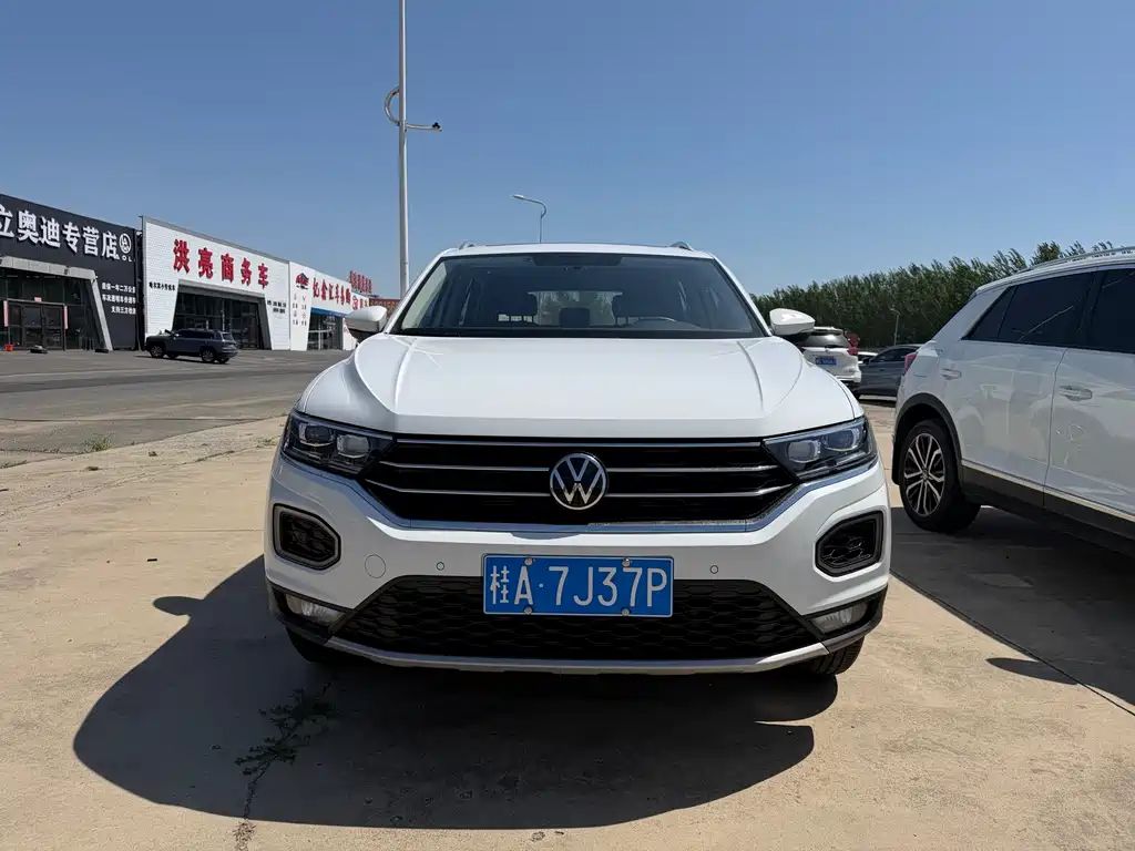 Volkswagen T-Roc 2022 280TSI DSG PLUS