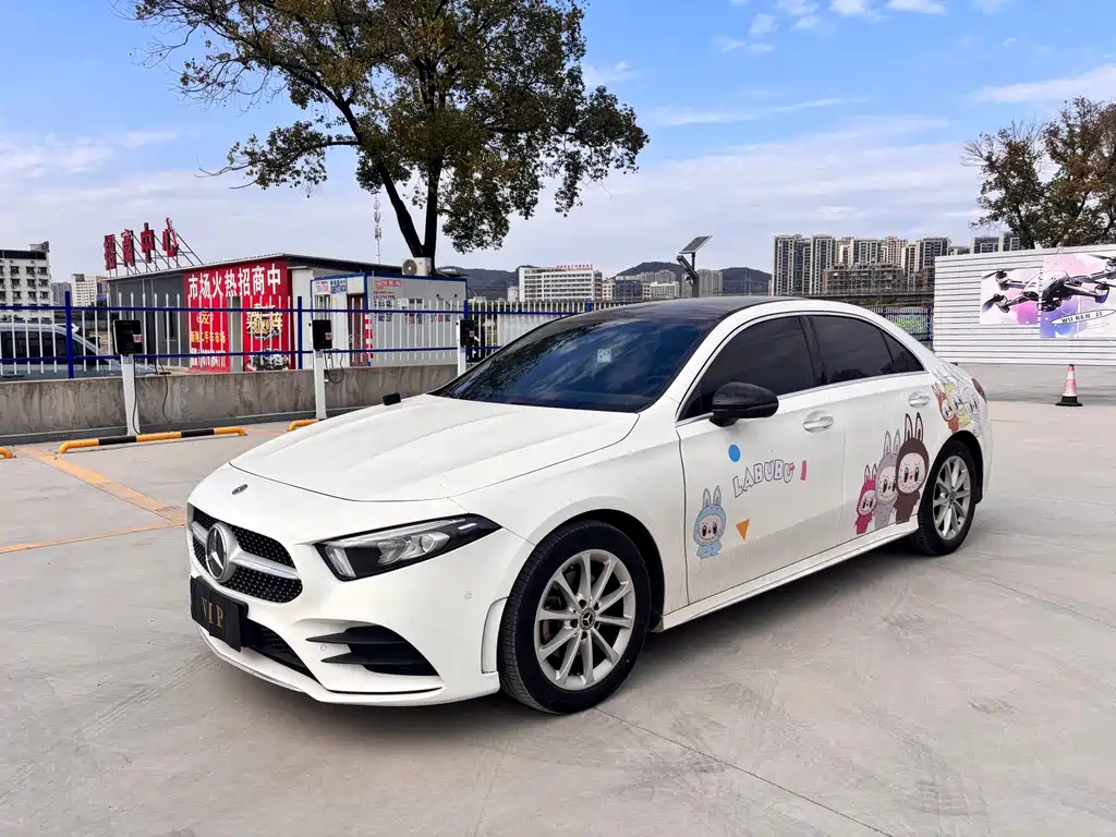 MERCEDES BENZ A CLASS