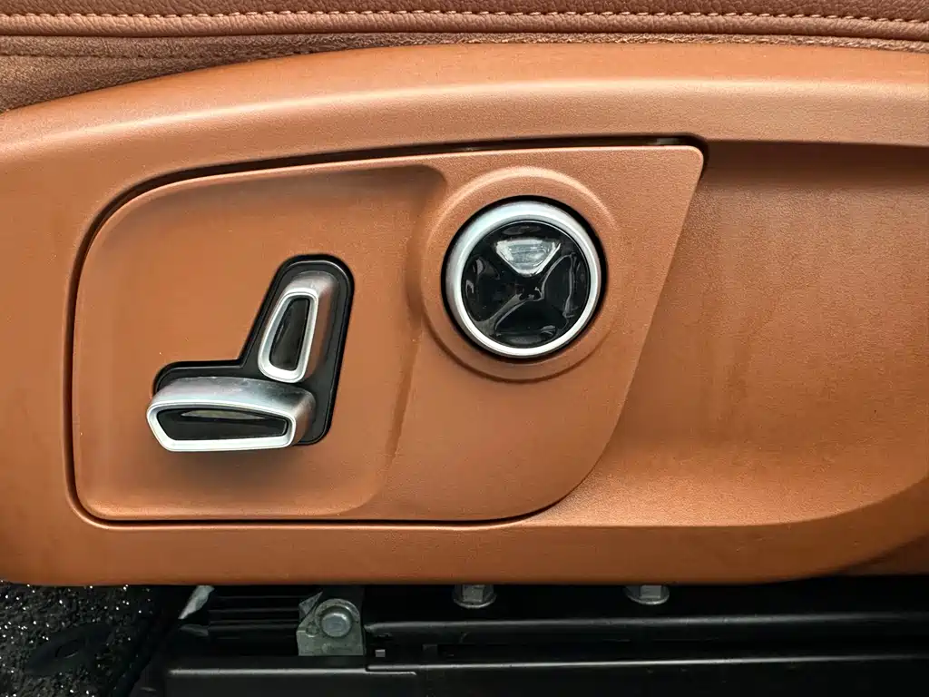 Maserati Levante — миниатюра 13