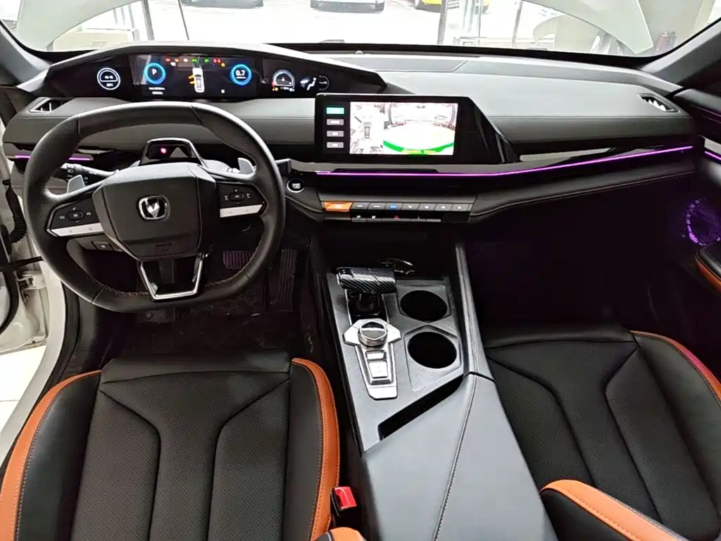 Changan UNI-V — миниатюра 10