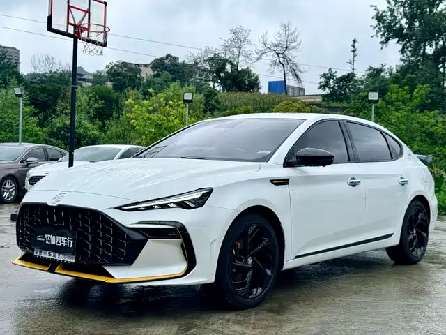 2022 MG MG6