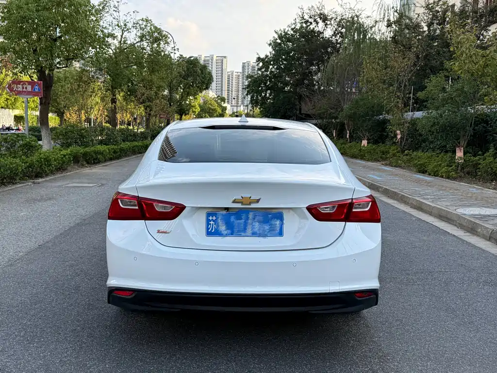 Chevrolet Malibu XL — миниатюра 5