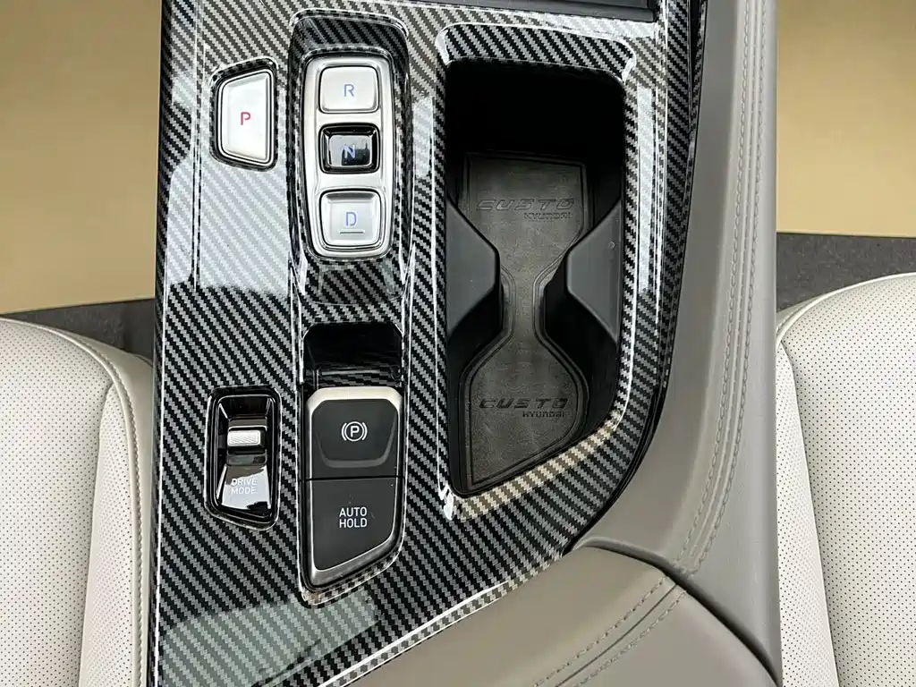 Hyundai Custo — миниатюра 21