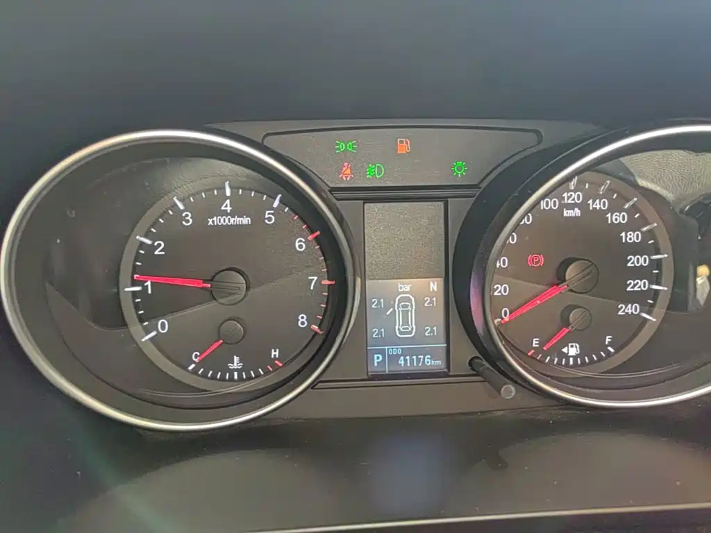 Haval M6 — миниатюра 12