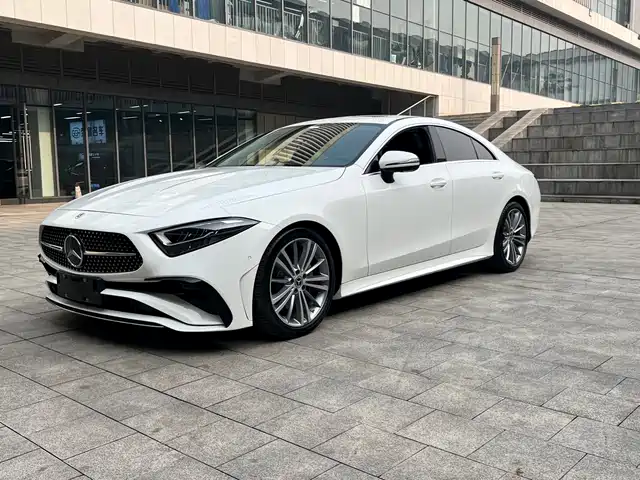 MERCEDES-BENZ CLS