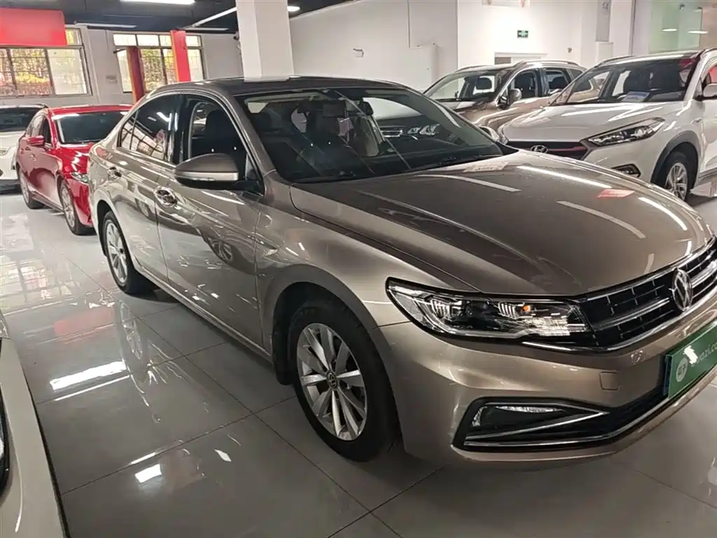 Volkswagen Bora 2020 1.5L AT Elite