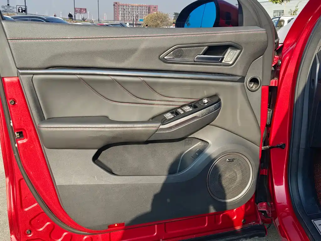 WEI PAI WEI BRAND VV5