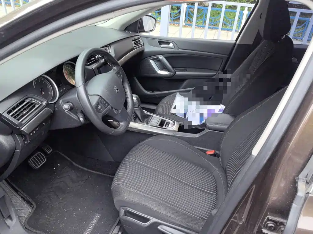 Peugeot 408 — миниатюра 16