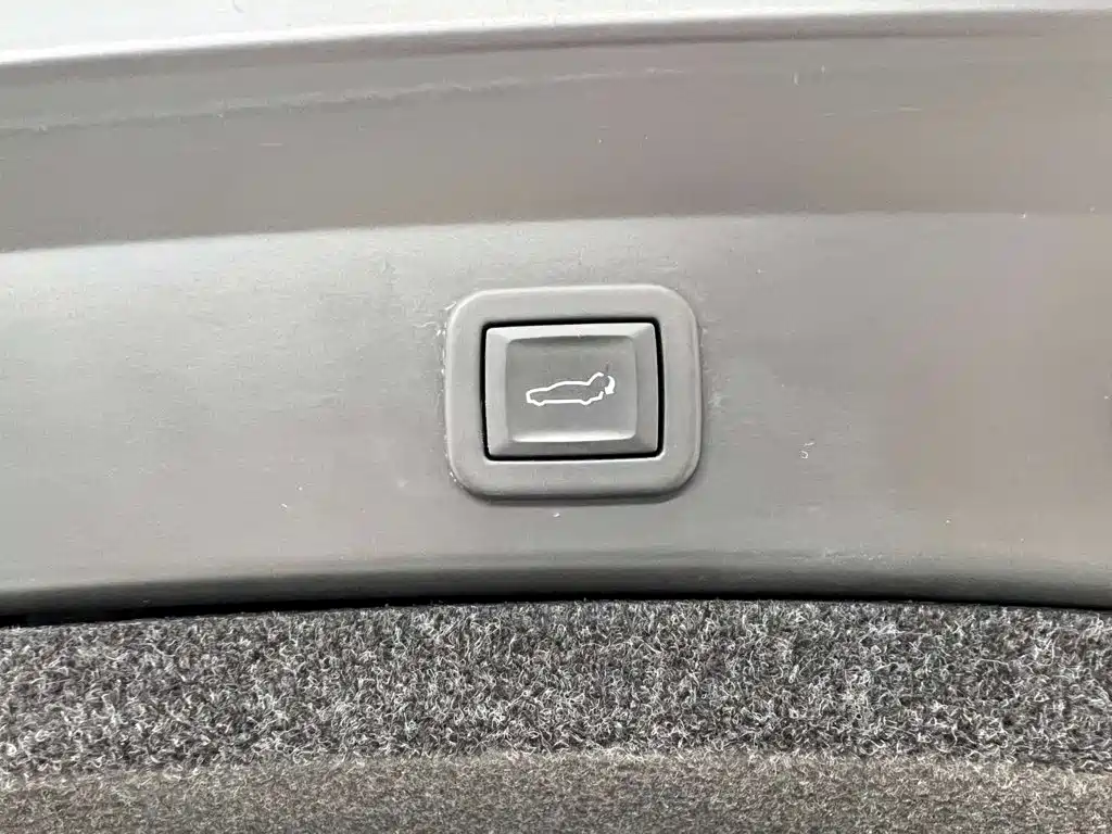 Cadillac CT6 — миниатюра 28