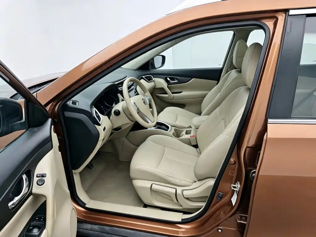 Nissan X-Trail — миниатюра 8