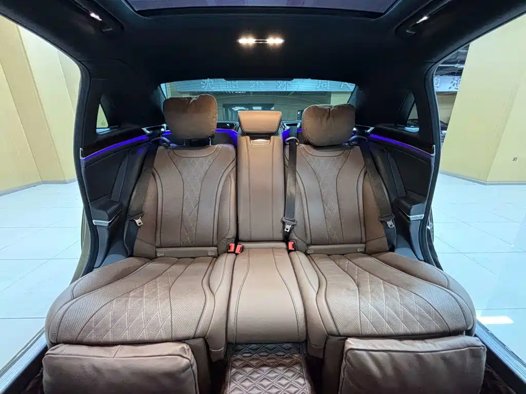 Mercedes-Benz S-Class — миниатюра 24