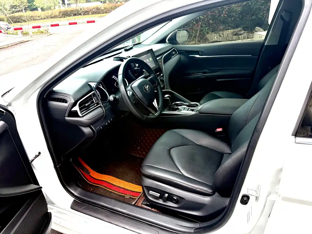 Toyota Camry 2022 2.0GVP Lead