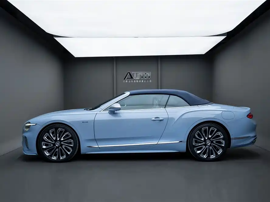 BENTLEY CONTINENTAL PLUG IN HYBRID