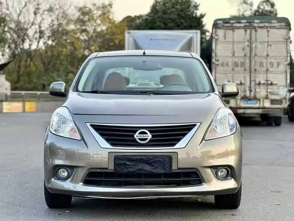 Nissan Sunny — миниатюра 2