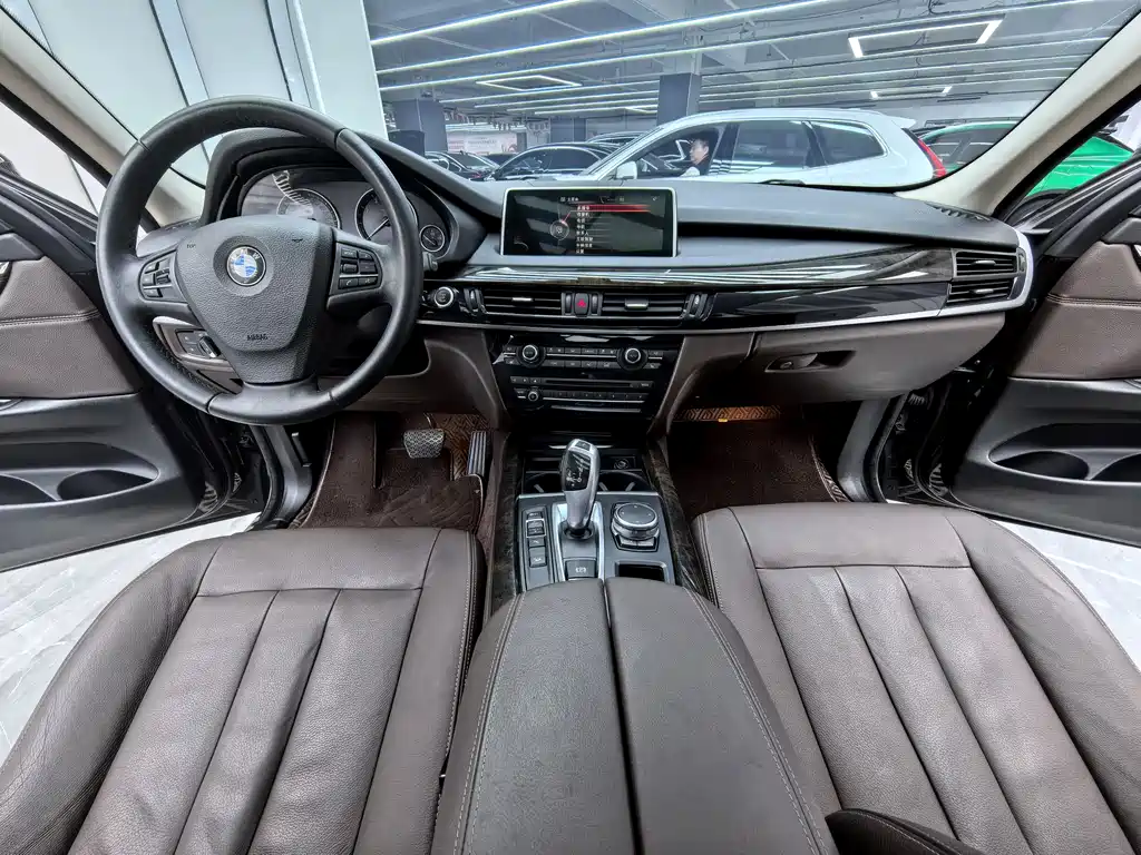BMW X5 2014 xDrive35i Lead