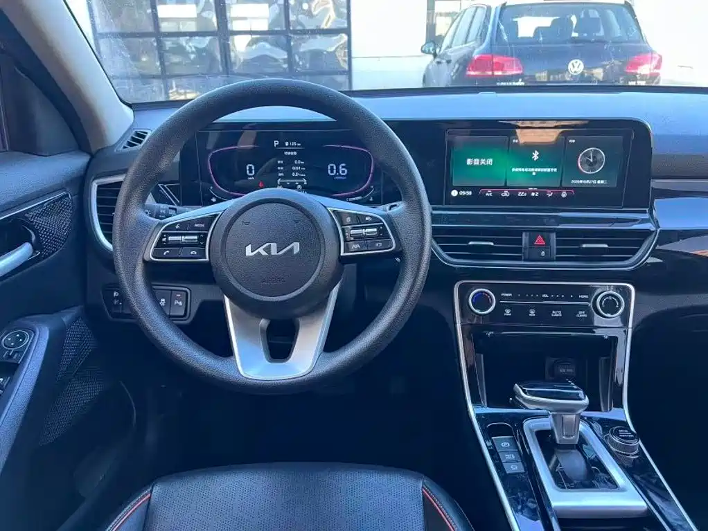Kia Seltos — миниатюра 13