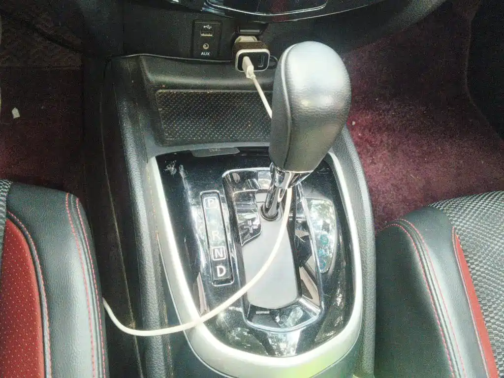Nissan Qashqai — миниатюра 7