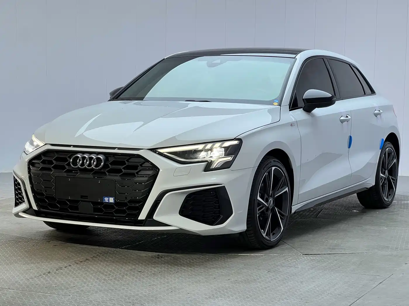 奥迪A3 2023款 改款 Sportback 35 TFSI 时尚运动型 2023