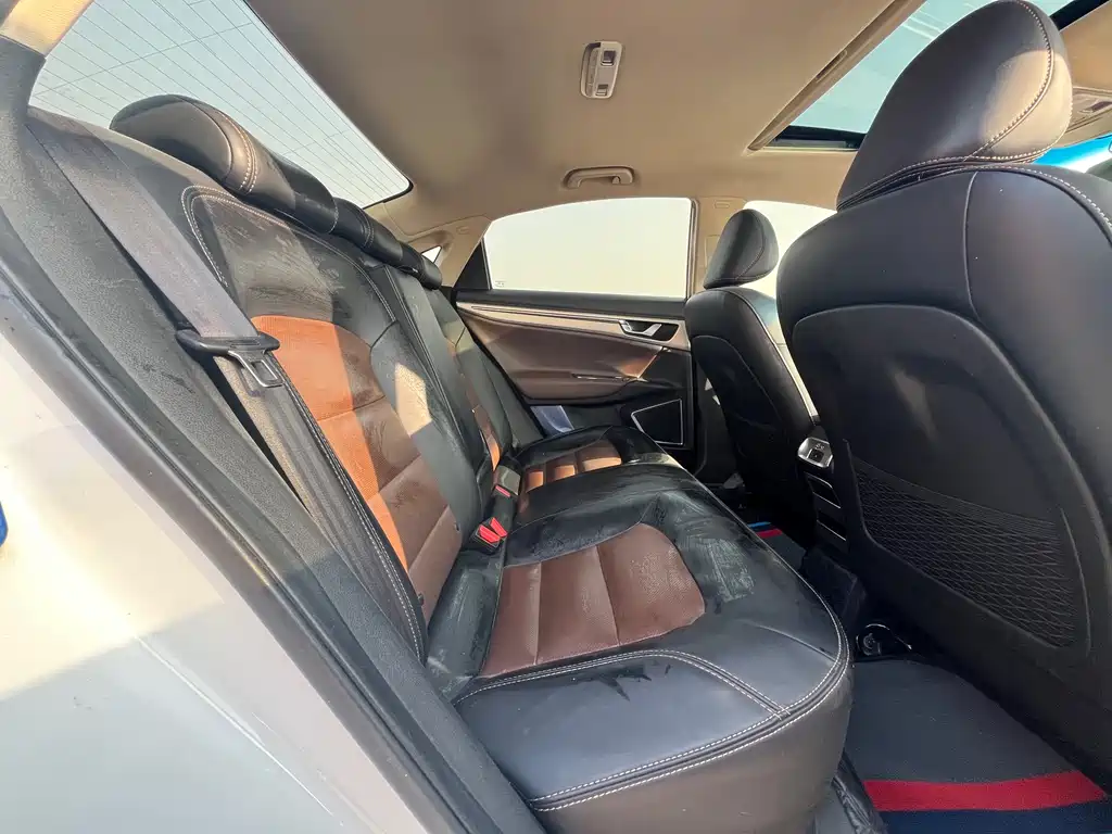 GEELY AUTOMOBILE EMGRAND GL