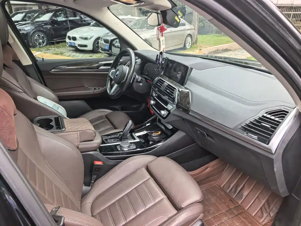 BMW X3 — миниатюра 23