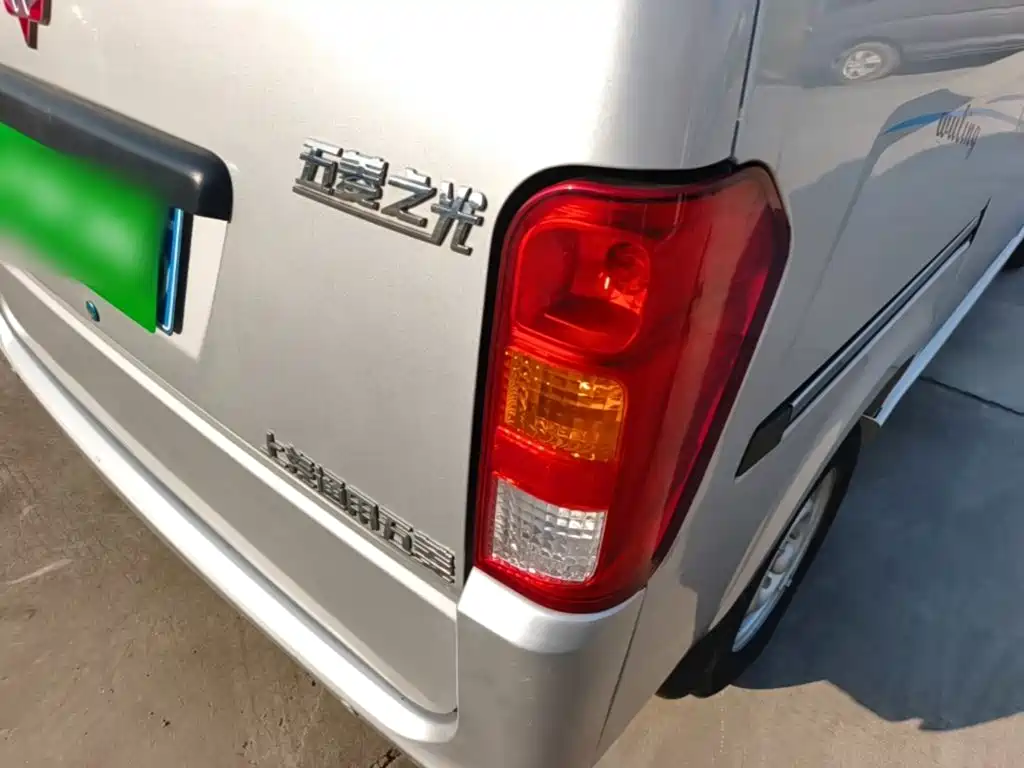 Wuling Zhiguang — миниатюра 8