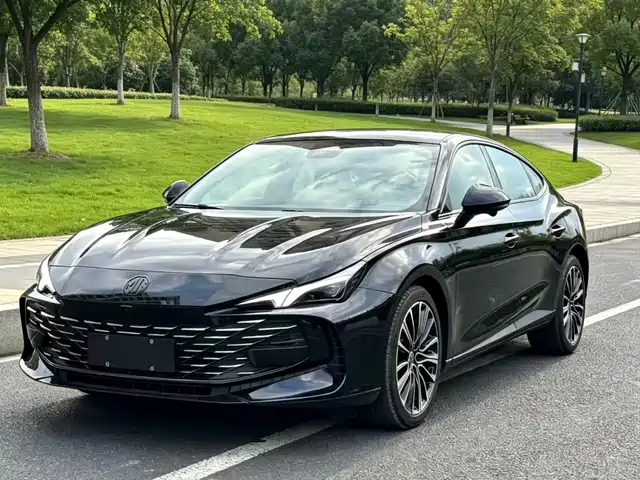2023 MG MG7