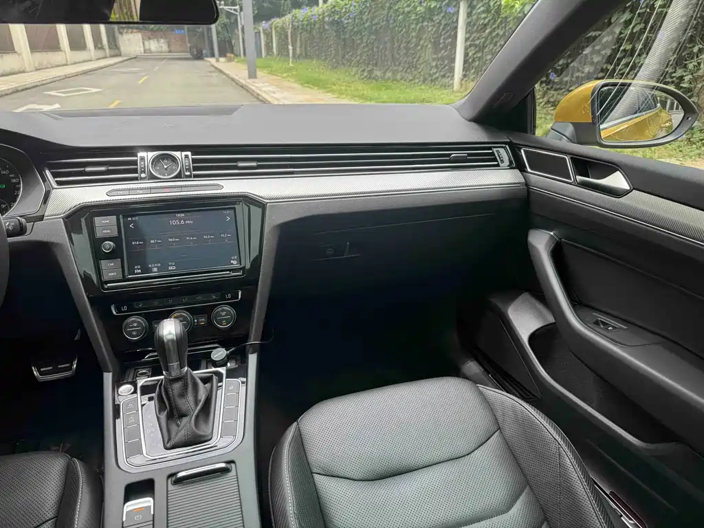 Volkswagen FAW - Passat CC CC 2019 330TSI VI