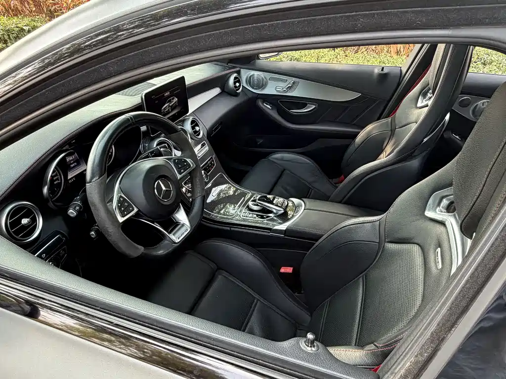 MERCEDES-BENZ C CLASS AMG