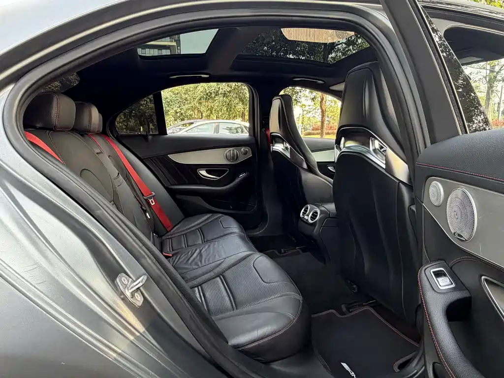 MERCEDES-BENZ C CLASS AMG