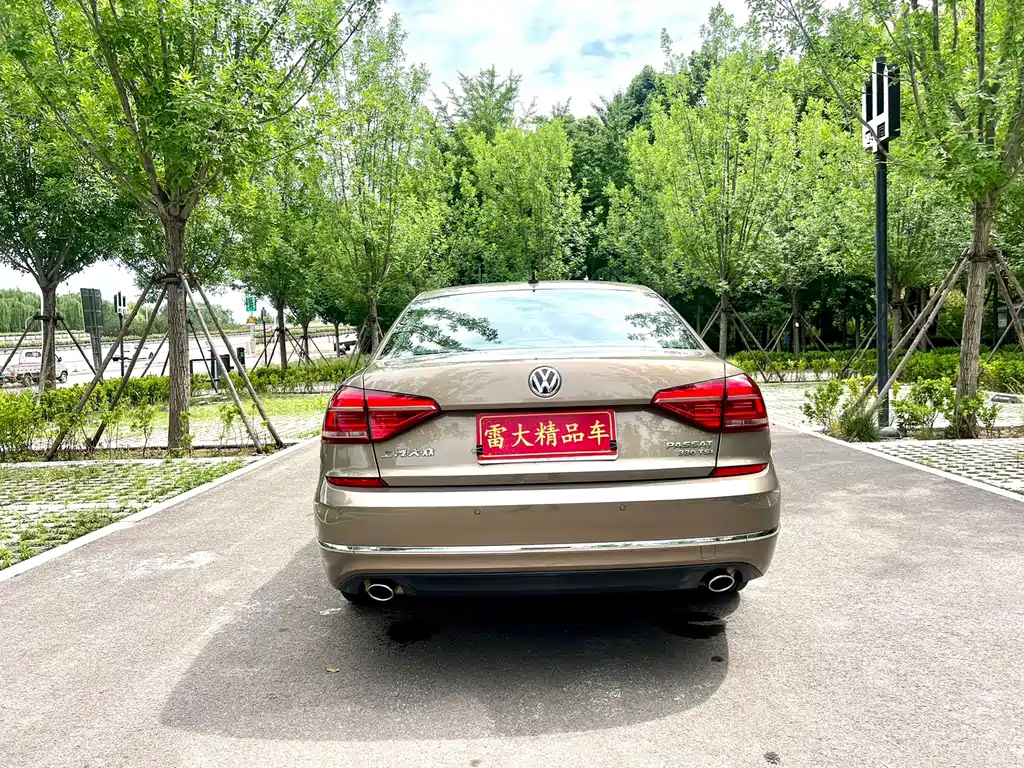 Volkswagen Passat — миниатюра 5